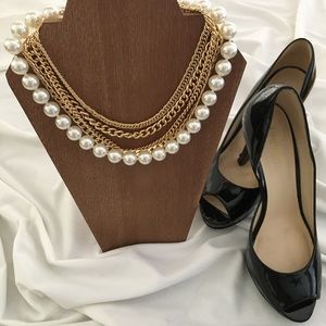 🔴 Claires | Faux Pearl & Gold Chain Necklace